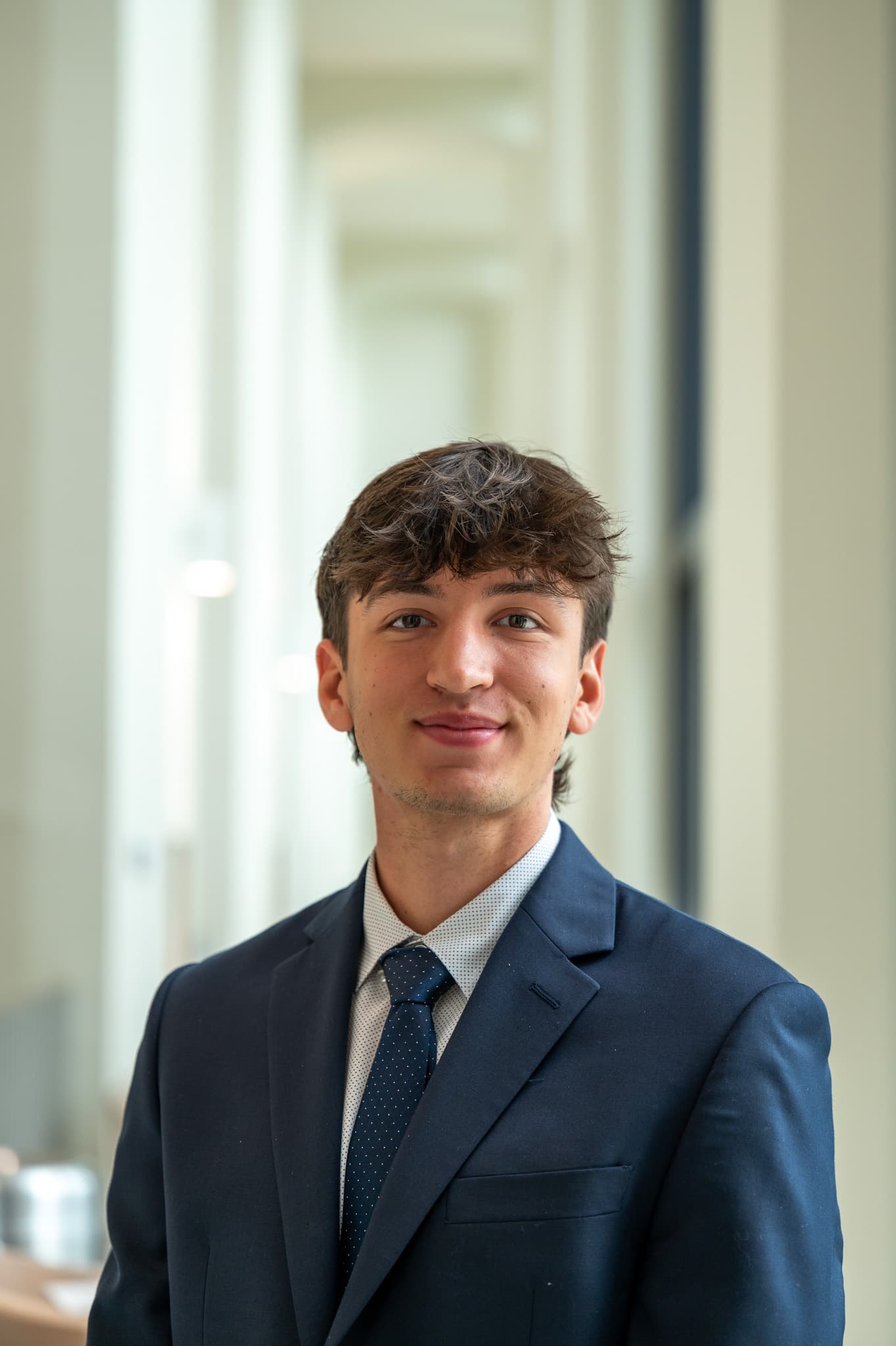 Austin Knapp headshot